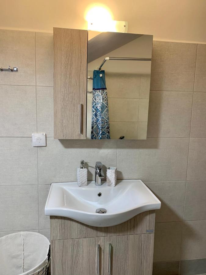 Antigoni'S Studio Cozy Private Apartment Kissamos Bagian luar foto